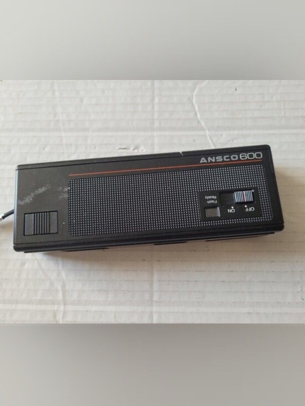 Vintage ANSCO 600 Pocket Flash Camera (Uses 110 Film Untested)